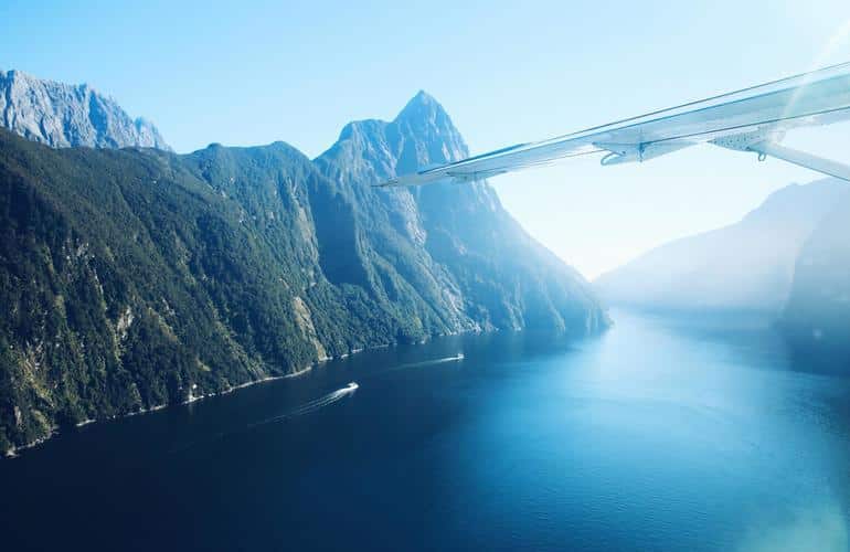 Vista di Milford Sound dal volo