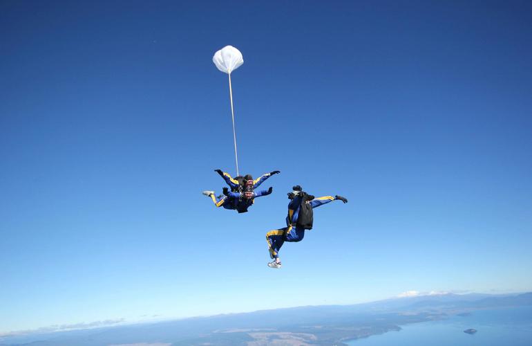 Tandem Skydive con fotografo