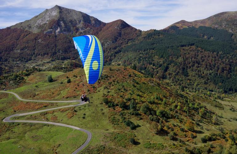 Parapendio in tandem a Foix