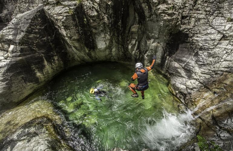 Canyoning Canyon della Richiusa a Bocognano vicino ad Ajaccio