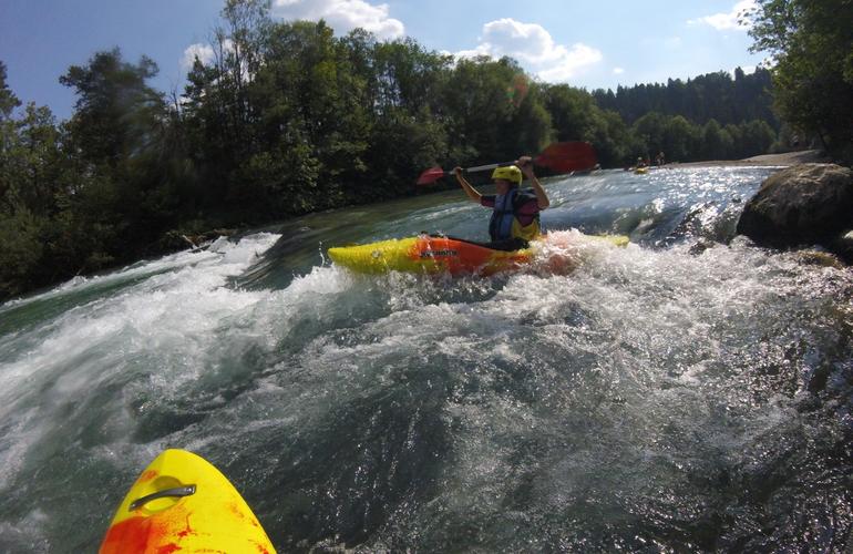 In kayak lungo il fiume Sava a Bled