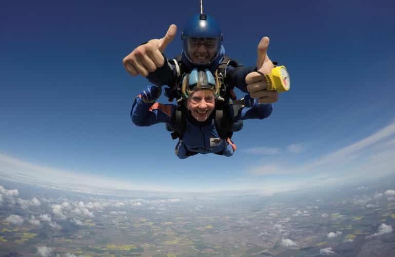 I posti migliori per provare il Tandem Skydiving nel Regno Unito