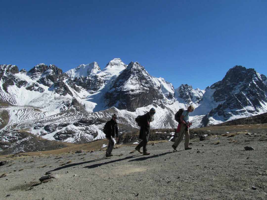 Escursionisti sulle montagne dell'Ecuador.