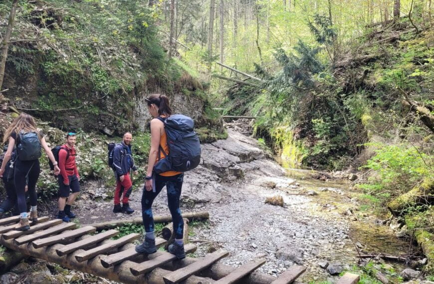 Montagne, scale e gole: Il brivido dell’escursionismo in Slovacchia