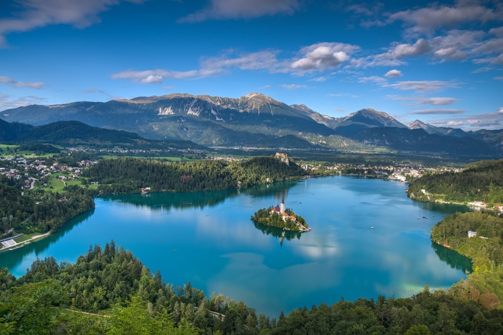 Il monte Triglav e il lago di Bled in Slovenia